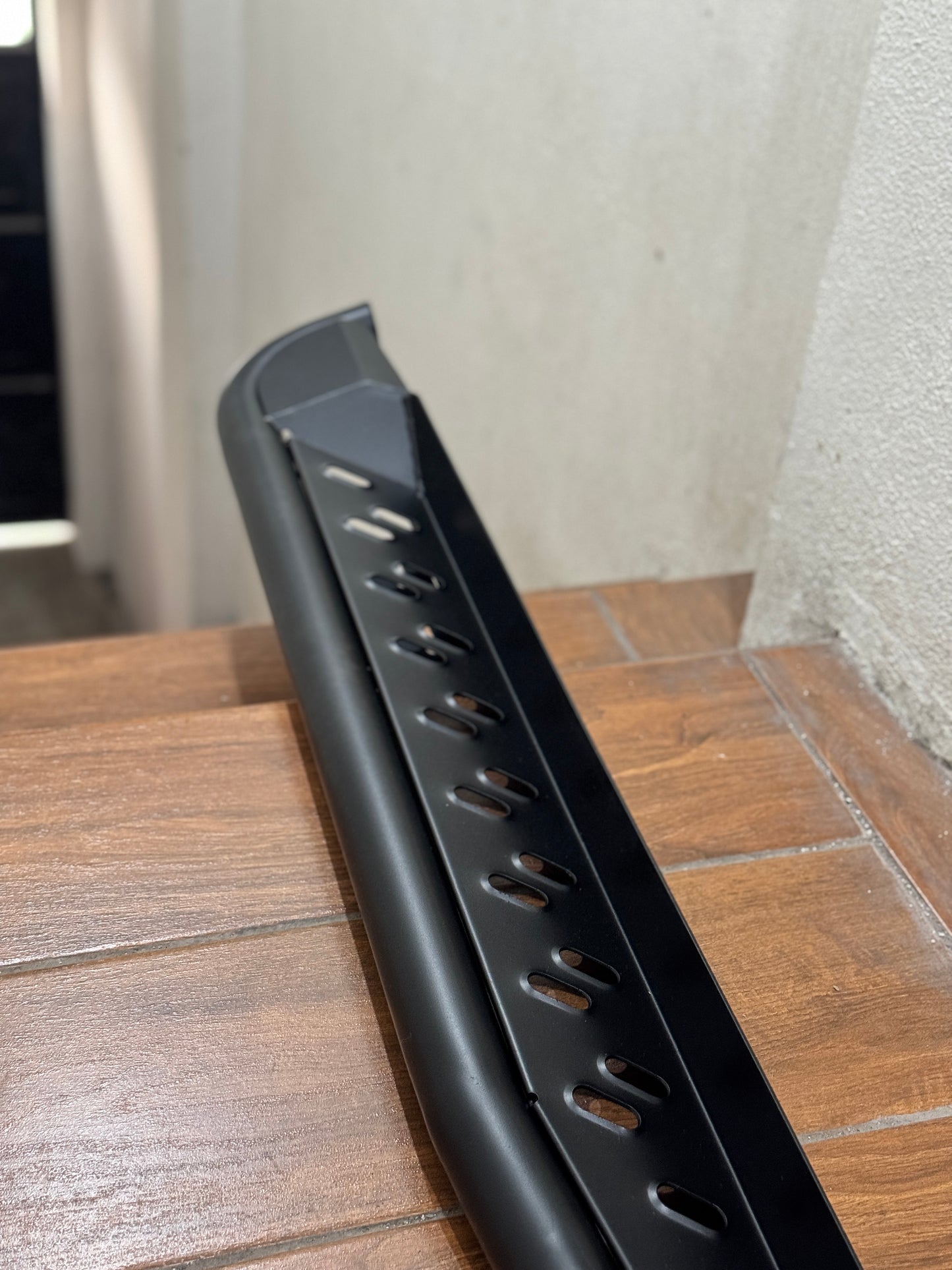 ESTRIBOS DE METAL E01