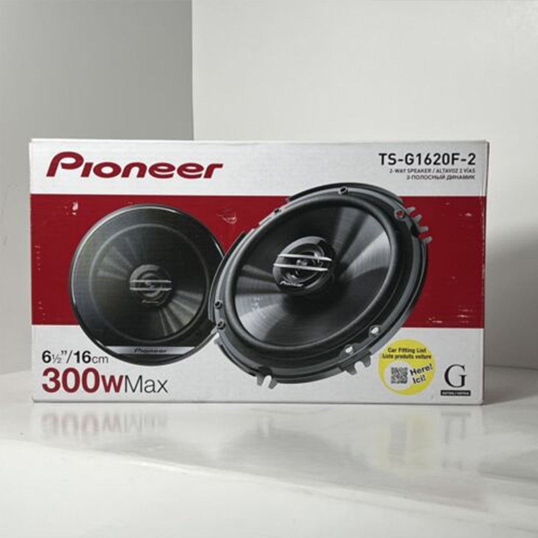 PAR DE BOCINAS PIONEER 300 WATTS 6 PULGADAS / TS-G1620F-2
